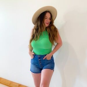 Round Neck Sleeveless Bodysuit - Lime